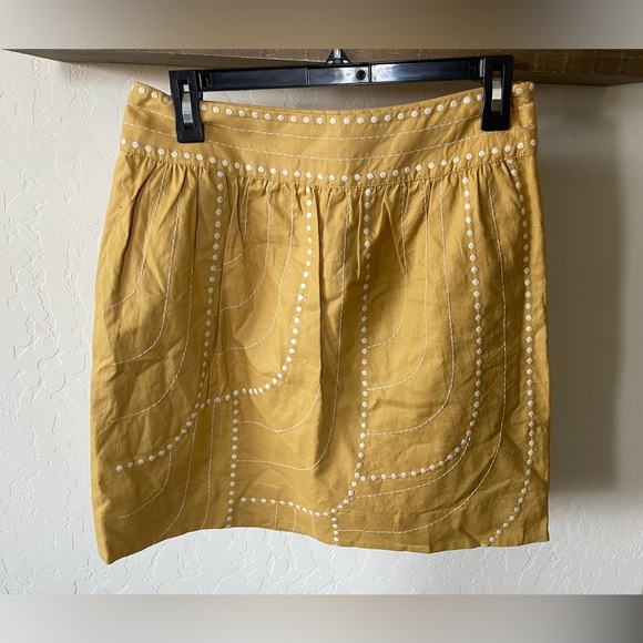 Floreat Anthropologie| Boho dot embroidered mustard skirt, size 4•••100% cotton - Picture 4 of 10